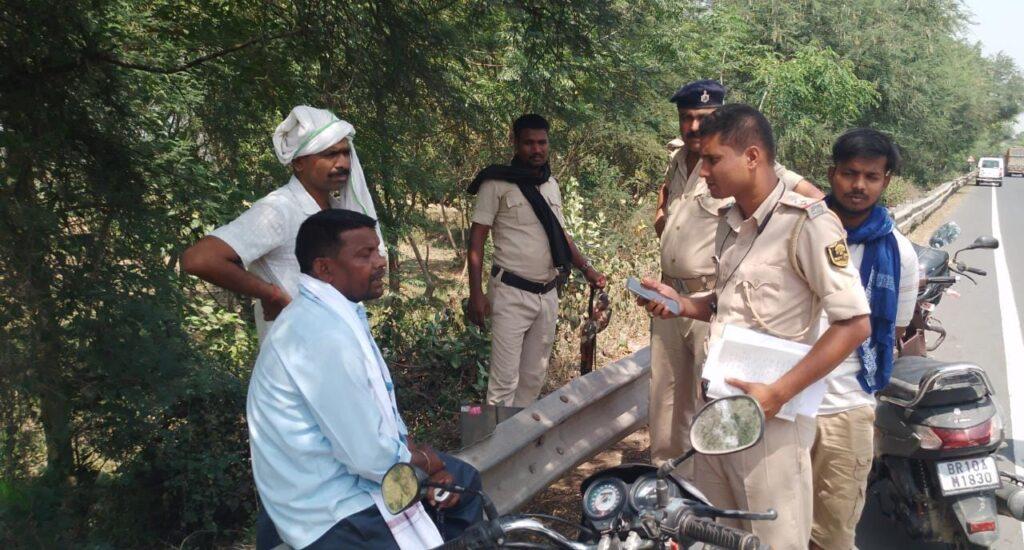 नारायणपुर के किसान से एनएच 31 पर बाइक सवार बदमाशों ने लूटे तीन लाख रुपये, बालू -सीमेंट खरीदने जा रहा था किसान। 2 IMG 20230419 WA0023 1