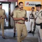 बिहार के मोतिहारी में 48 लाख की लूट, बदमाशों ने महिला ग्राहक से भी पैसे और उसके गहने छीने