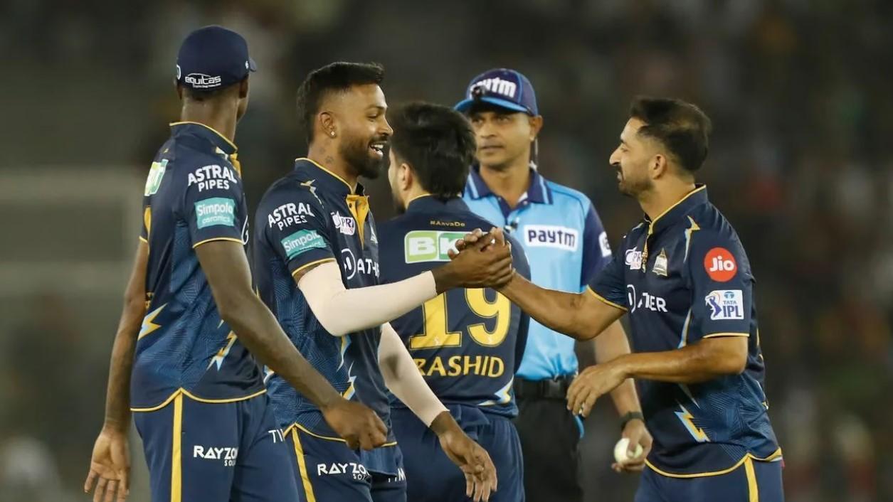 IPL 2023 Action taken on Hardik Pandya big fine imposed IPL 2023 : हार्दिक पांड्या पर हुई कार्रवाई, लगा बड़ा जुर्माना Best News 2 IPL 2023 Action taken on Hardik Pandya big fine imposed IPL 2023
