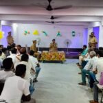 पुलिस अधीक्षक महोदय खीरी द्वारा थाना खीरी के नकहा क्षेत्र में जन चौपाल लगाकर लोगों की समस्याएं सुनकर उनका त्वरित निस्तारण हेतु सम्बन्धित को आवश्यक दिशा-निर्देश दिए गए।