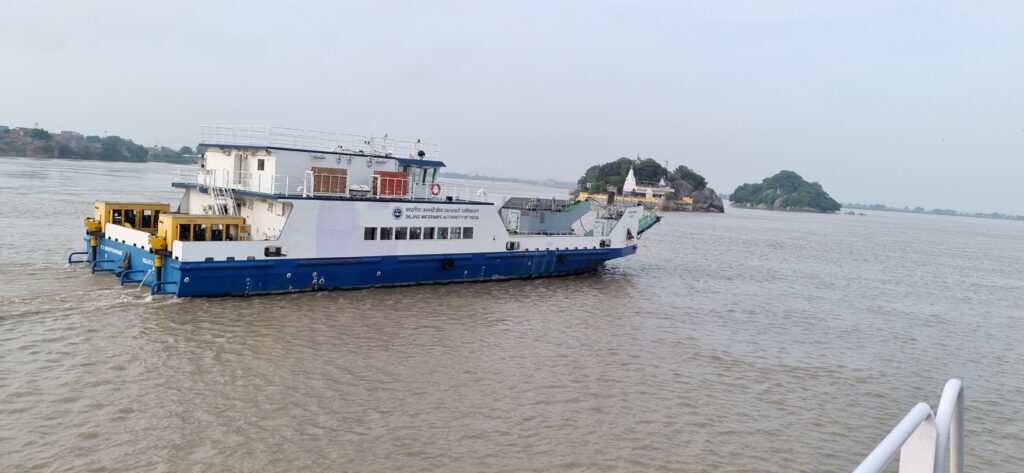 Cruise in Bhagalpur - खुशखबरी! भागलपुर के गंगा घाटों पर क्रूज से कीजिए सैर, शादी- बर्थडे पार्टी के लिए भी करा सकेंगे बुकिंग।। 2 Cruise in Bhagalpur