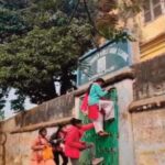भागलपुर में इंटर की परीक्षा देने से वंचित हुए विलंब से पहुंचे दर्जनों छात्र