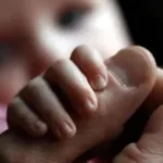 छह माह के बच्चे की मां ने विषपान कर की आत्महत्या