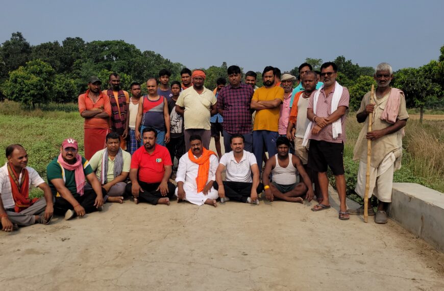 सड़क के बाद चेक डेम भी&hellip;