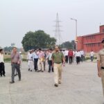सोनपुर मंडल के रेल प्रबंधक विवेक भूषण सूद नवगछिया स्टेशन का निरीक्षण किया।