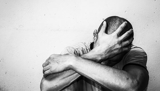 आत्महत्या के प्रयास मामले में प्राथमिकी दर्ज 1 depression and suicide thumb