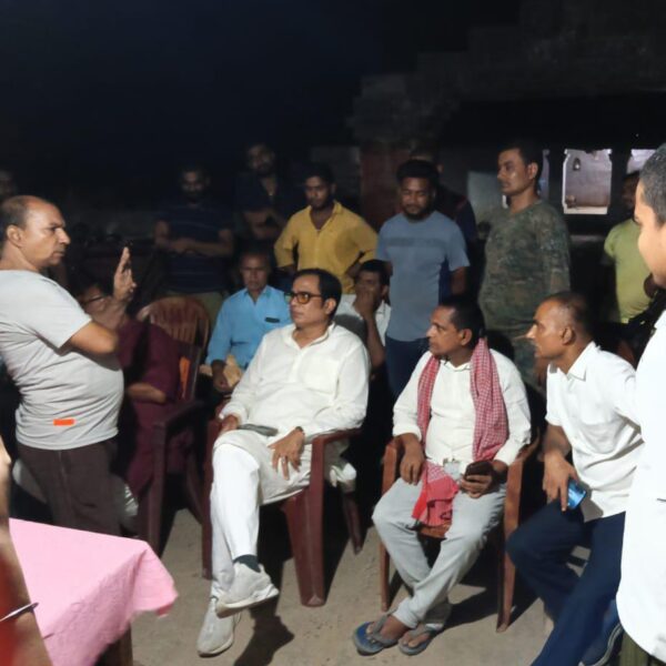 Inq Tmp 4 विधायक ने दिवंगत कार्तिक चौधरी के तैलीय चित्र…