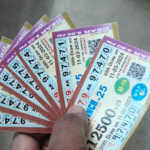 Inq Tmp 37 अवैध लाटरी के टिकट के साथ आरोपित को गिरफ्तार किया।