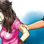 Inq Tmp 35 बिस्किट खरीदने गई पॉच वर्षीय बच्ची के साथ दुकानदार वृद्ध ने की छेड़खानी