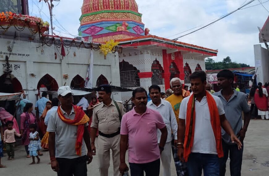 एसडीओ ने किया ब्रजलेश्वर धाम का&hellip;