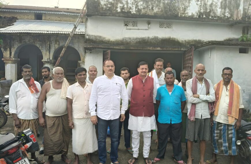 बाढ़ पीड़ितों