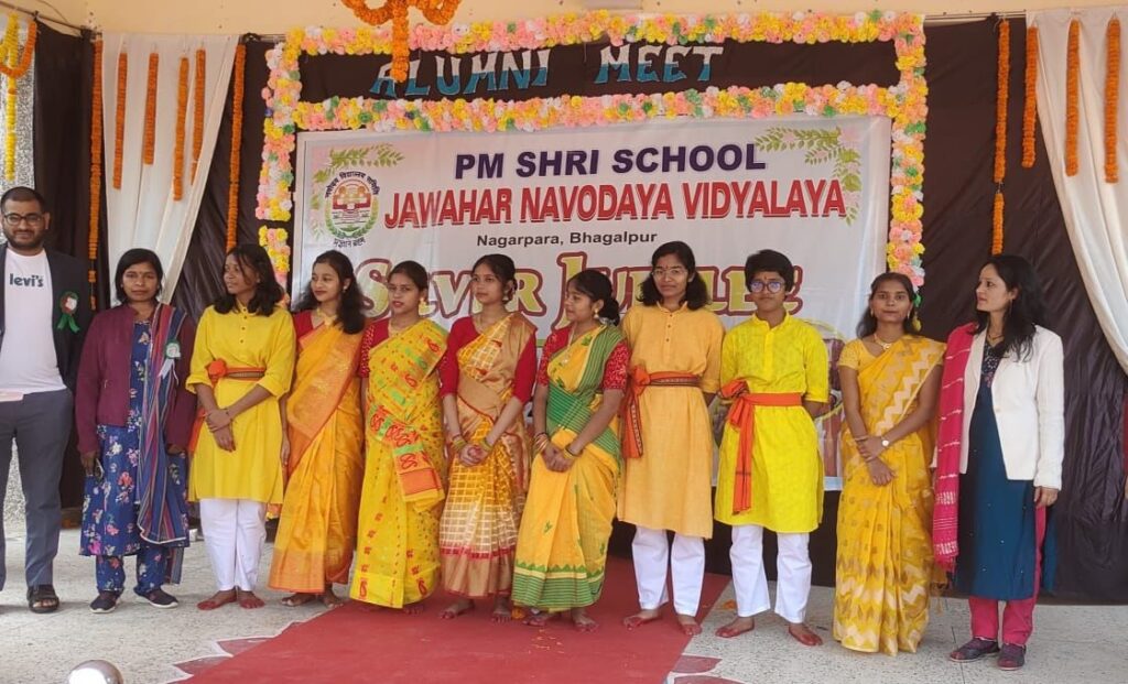 नवोदय के सितारे फिर चमके- पूर्ववर्ती छात्र सम्मेलन में यादों का कारवां 3 img 20241230 wa00032619199078569478650