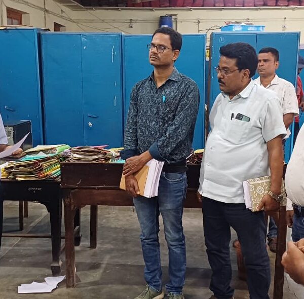 भागलपुर डीएम ने किया नियंत्रण कक्ष का निरीक्षण,&hellip;