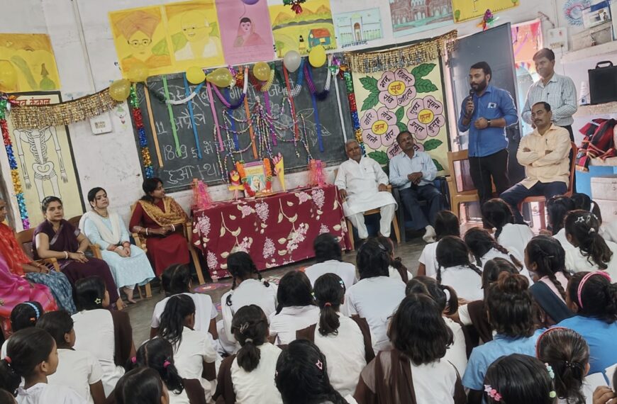 Inq Tmp 15 कस्तूरबा गांधी जयंती पर खरीक में…