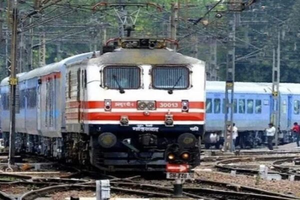 Railway Internship 2025 : दक्षिण पूर्व मध्य रेलवे समर इंटर्नशिप 2025 523 पदों पर आवेदन आमंत्रित. Railway Internship 2025