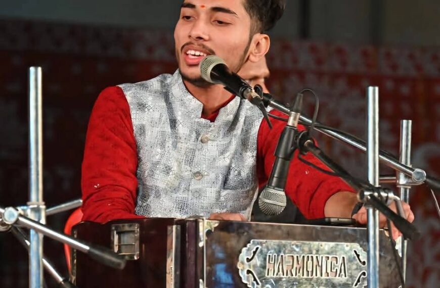 Inq Tmp 19 संगीत साधना से पहचान बना रहे…