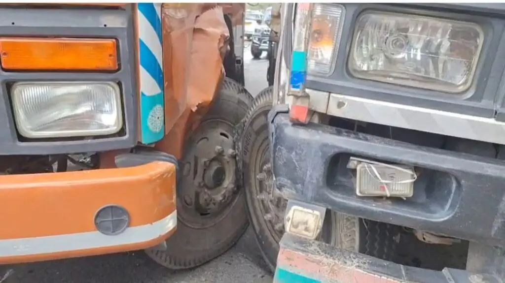 ओवरटेक के चक्कर में तीन ट्रकों की भिड़ंत, एक घायल – NH -31 पर मचा हड़कंप 2 screenshot 20250526 174718 gallery3548801879977055222