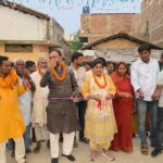 Inq Tmp 53 खगड़िया: रांको डीह व हरदासचक में आठ लाख की लागत से सड़क निर्माण कार्य शुरू, नगर सभापति अर्चना कुमारी ने किया शुभारंभ