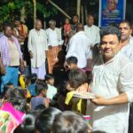 लालू यादव का जन्मदिवस बना सद्भावना दिवस, दलित बस्तियों में बंटे कलम, कॉपी और मिठाइयां