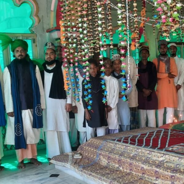 Inq Tmp 6 बिहपुर में शुरू हुआ उर्स-ए-पाक, सूफी रंग में…