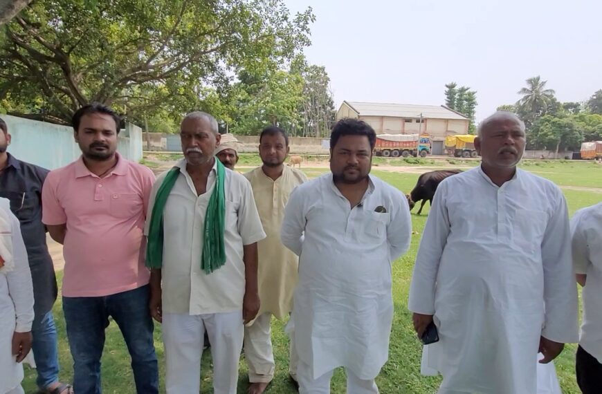 Inq Tmp 17 बिहपुर के एकमात्र खेल मैदान पर…