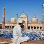 Inq Tmp 54 बकरीद की रूहानी रौशनी: कुर्बानी की मिसाल और इबादत का पैग़ाम