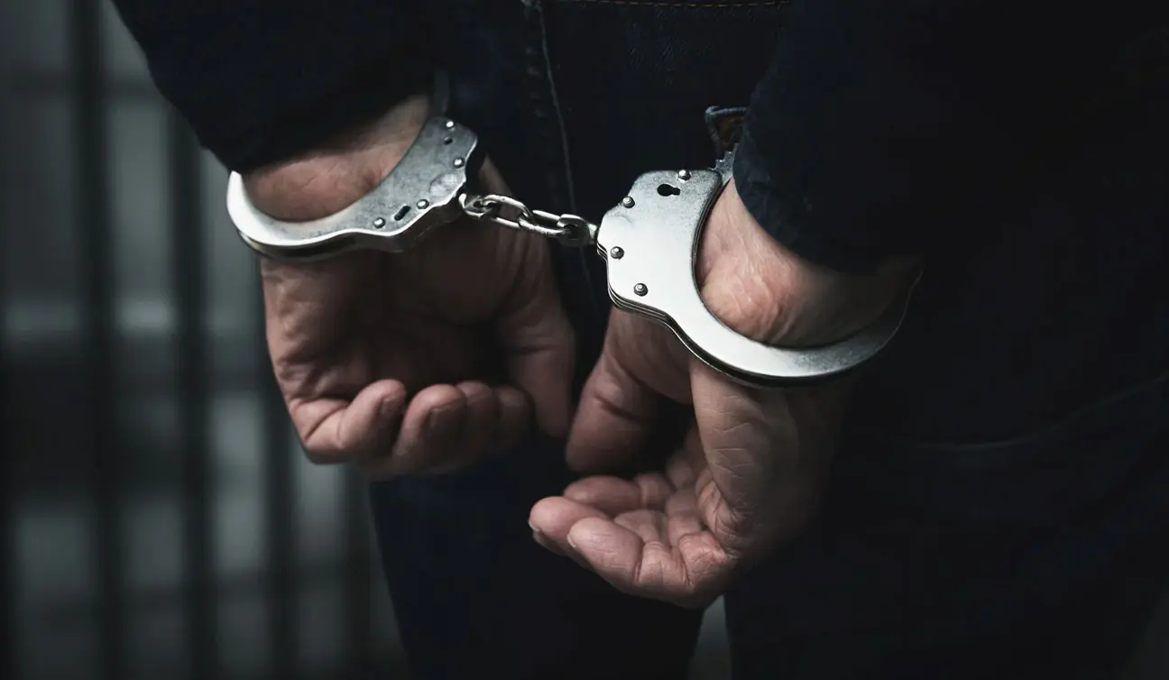 बिहपुर से फरार वारंटी चढ़ा पुलिस के हत्थे, भेजा गया सलाखों के पीछे 1 rights of an arrested person in india