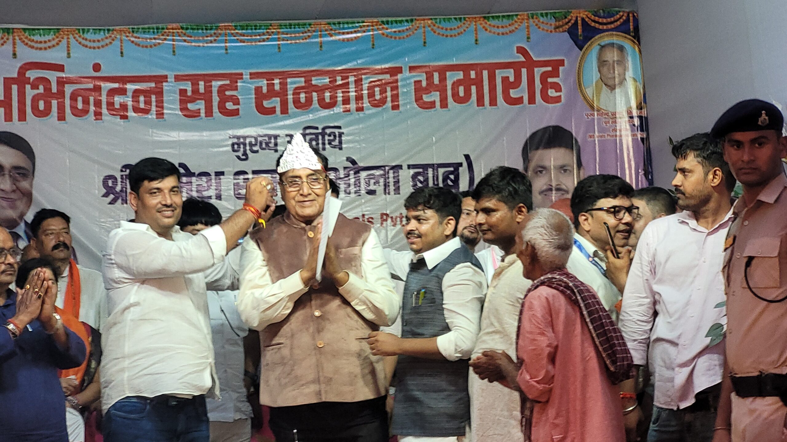 उमेश शर्मा उर्फ भोला बाबू ने तुलसीपुर को लिया गोद, अब विकास की बहेंगी गंगा