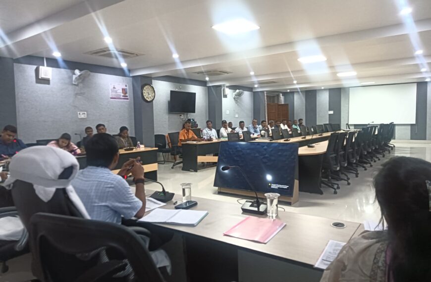 Inq Tmp 29 डीएलसीसी की बैठक – जिलाधिकारी ने…