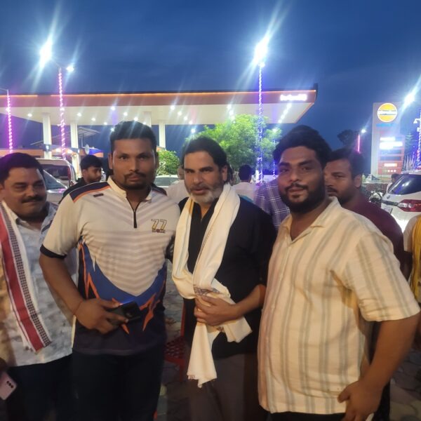 Inq Tmp 6 रुमा फैमिली रेस्टोरेंट में प्रशांत किशोर का भव्य…