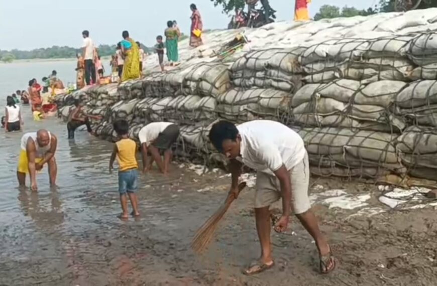 Inq Tmp 37 गायत्री परिवार ने चलाया गंगा सफाई…