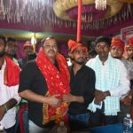 डीएसपी की कुर्सी छोड़ी, बदलाव की राह चुनी — सच्चाई और सुचिता संग राजनीति में डॉ. अखिलेश