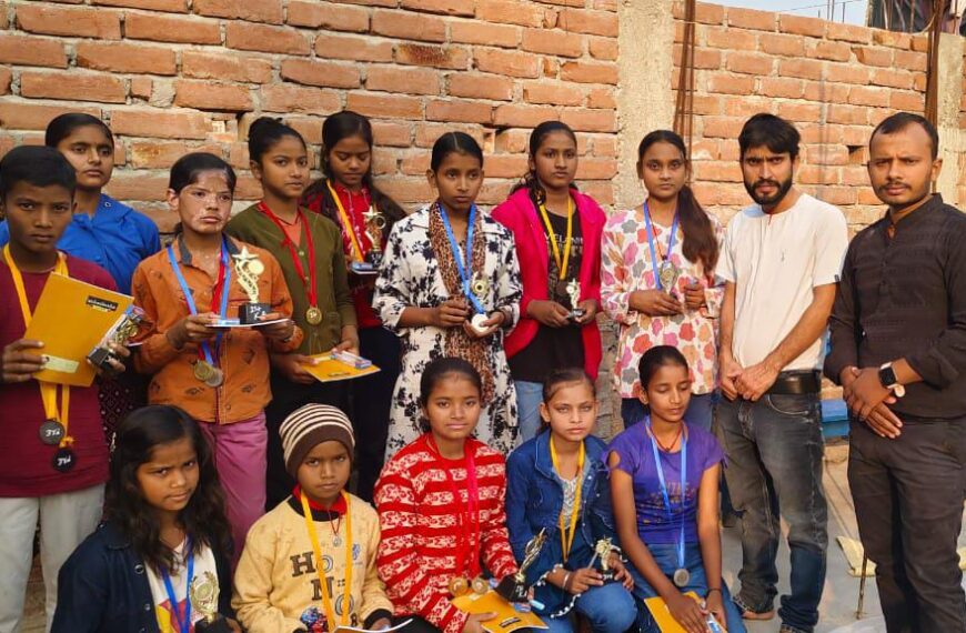 वार्षिक परीक्षा में मेधावी छात्रों का&hellip;