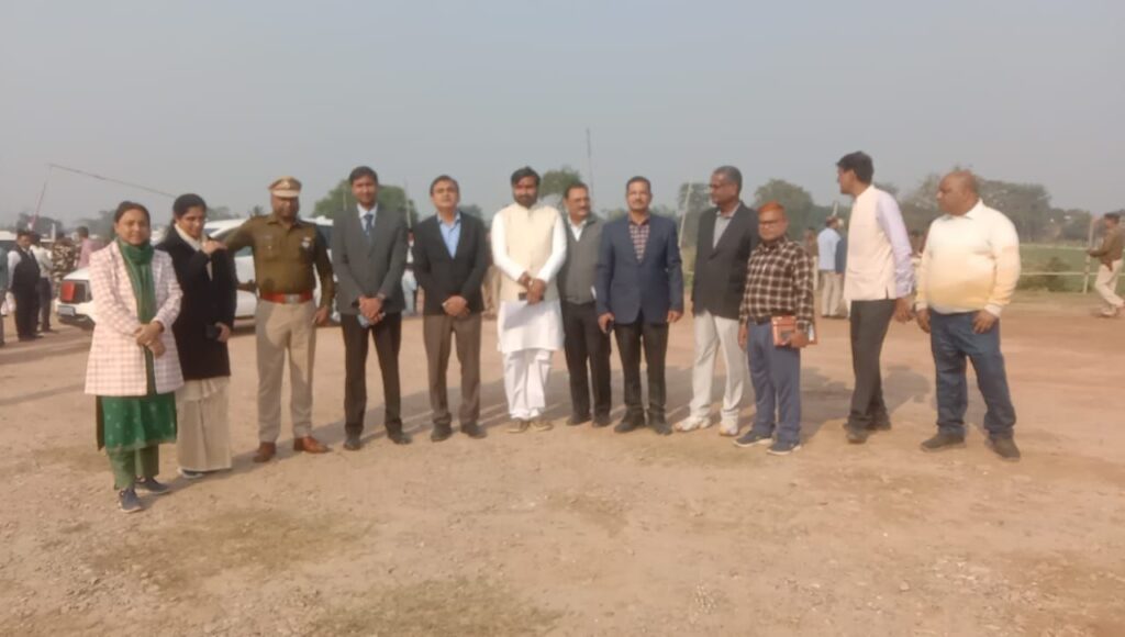 अगुवानी–सुल्तानगंज महासेतु का निरीक्षण, विकास के एजेंडे पर भी लगी मुहर 17 img 20251213 wa0039536990203227940246