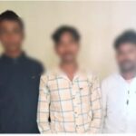 नवगछिया में अवैध बालू खनन पर बड़ी कार्रवाई, 3 गिरफ्तार, 4 ट्रैक्टर जब्त