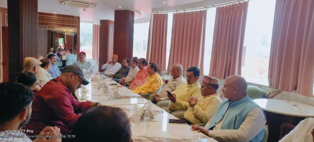 डॉ. संजय सिंह की अध्यक्षता में वीर कुंवर सिंह विजयोत्सव 2026 को लेकर बैठक संपन्न 2 img 20260322 wa00286389940776486589649