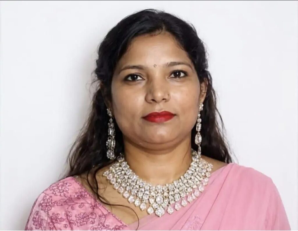बिहार की 'सोनम' बनी MVI अफसर! प्रेमी संग मिलकर पति की 4 लाख में दी सुपारी, चलती ट्रेन में करवा दी हत्या 2 img 20260716 wa00011656878078852859707