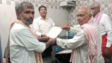 भाकपा प्रतिनिधिमंडल ने बीडीओ को सौंपा ज्ञापन, विकास योजनाओं में अनियमितता की जांच की मांग 2 FB IMG 1785810973782