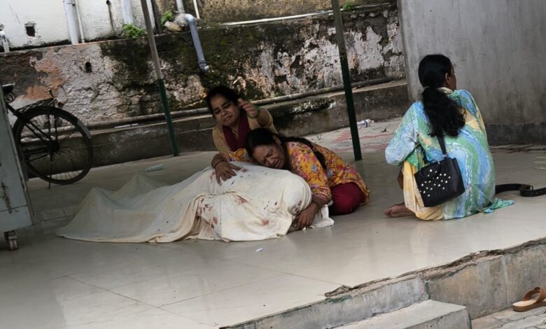 नवगछिया NH-31 पर भीषण सड़क हादसा: IOC के रिटायर्ड अधिकारी की मौत, PMCH में पढ़ रही डॉक्टर बेटी गंभीर घायल 1 IMG 20260802 WA0007