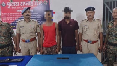 सोशल मीडिया पर अवैध हथियार के साथ फोटो वायरल, भागलपुर पुलिस ने दो आरोपियों को किया गिरफ्तार 4 IMG 20260921 WA0000