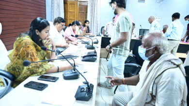 भागलपुर जनता दरबार में 68 फरियाद, भूमि विवाद पर डीएम का त्वरित कार्रवाई का निर्देश 18 IMG 20261006 WA0004